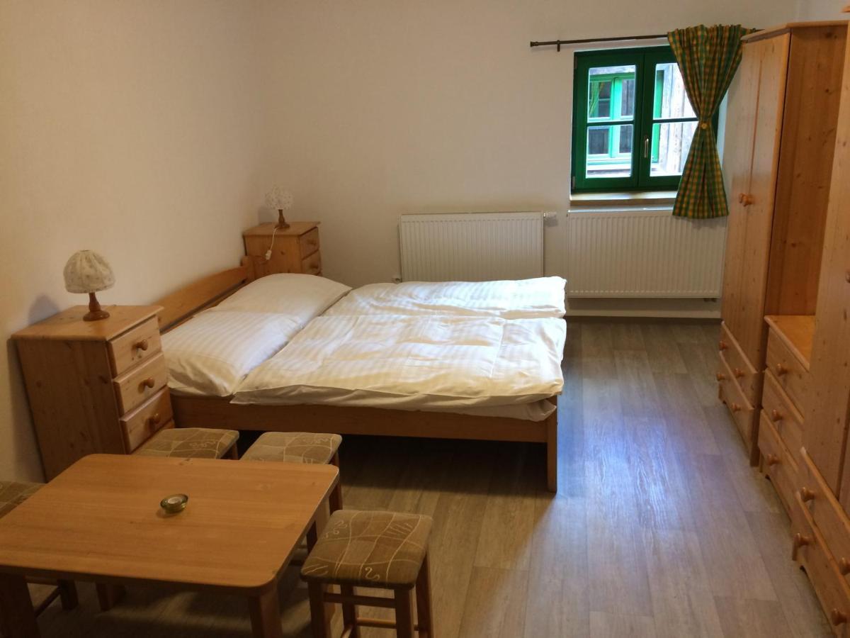 Chata Rozhlas Železná Ruda Buitenkant foto