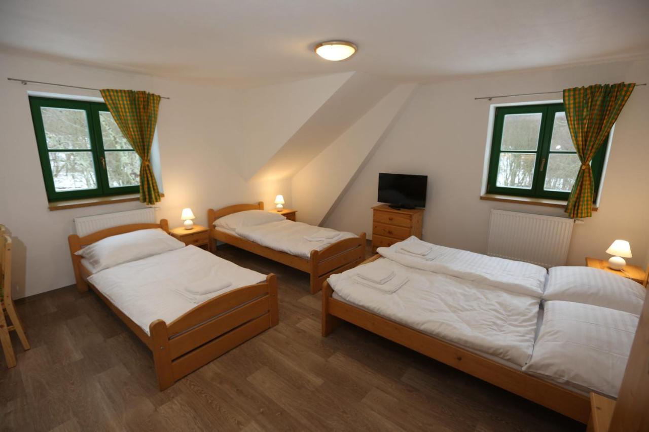Chata Rozhlas Železná Ruda Buitenkant foto